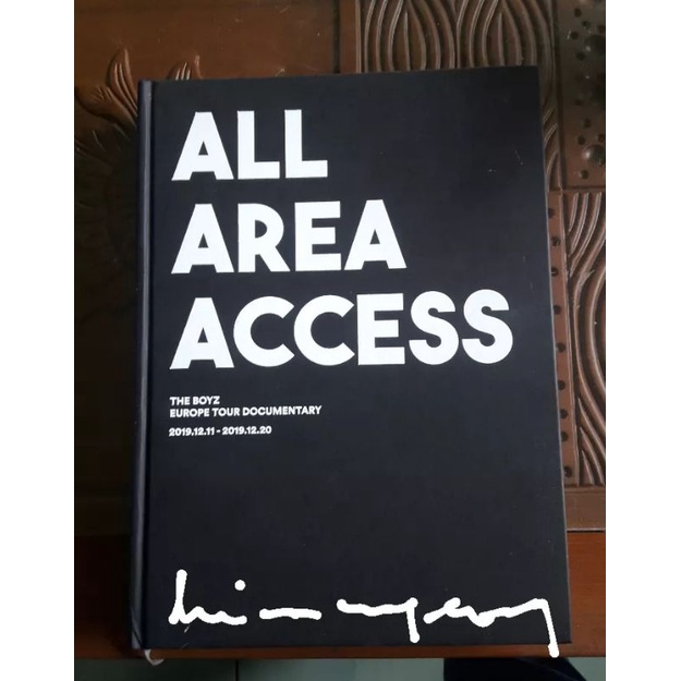 The Boyz AAA ALL AREA ACCESS PHOTOBOOK PB (RARE) bundle