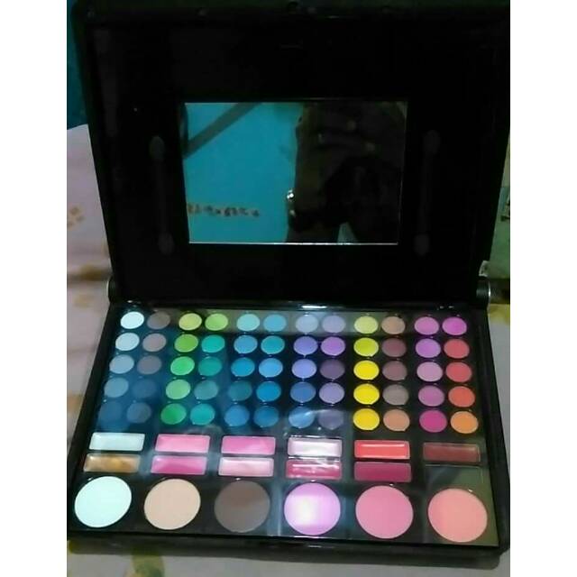 Eyeshadow MAC palet 78 warna