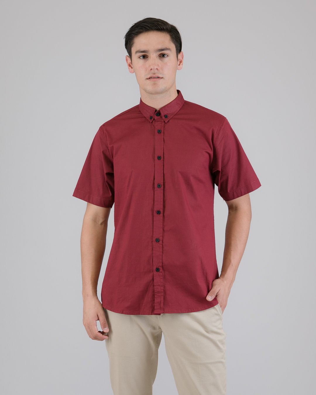 

LIVEHAF - Kemeja - Ponola SS Maroon