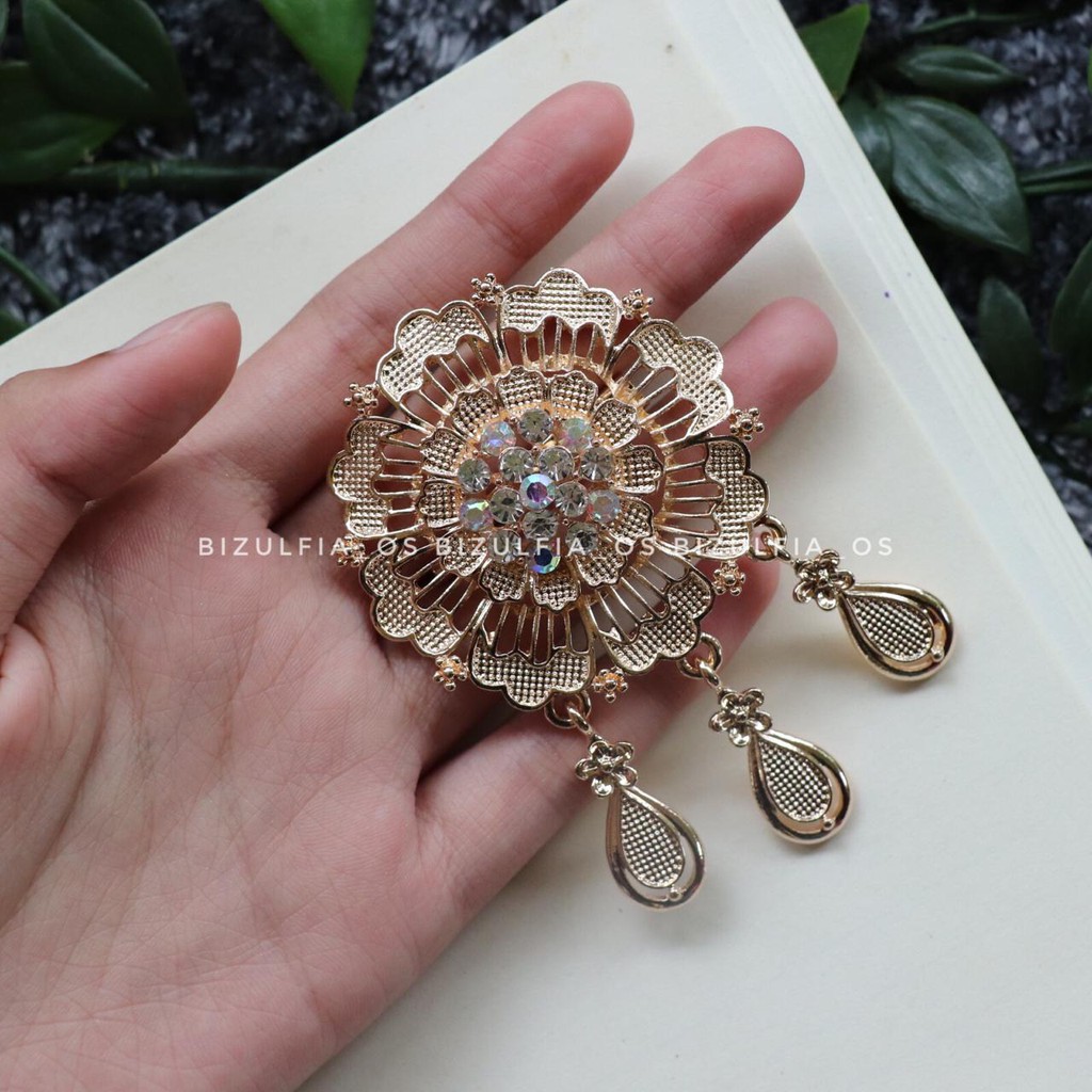 Bros kebaya / bros kutubaru / bros dada / bros cantik / bros branded / bros wanita / aksesoris cewek-Egold