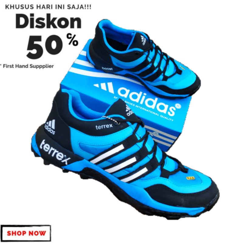 SEPATU ADIDAS TERREX BISA BUAT OLAHRAGA BADMINTON & VOLLY