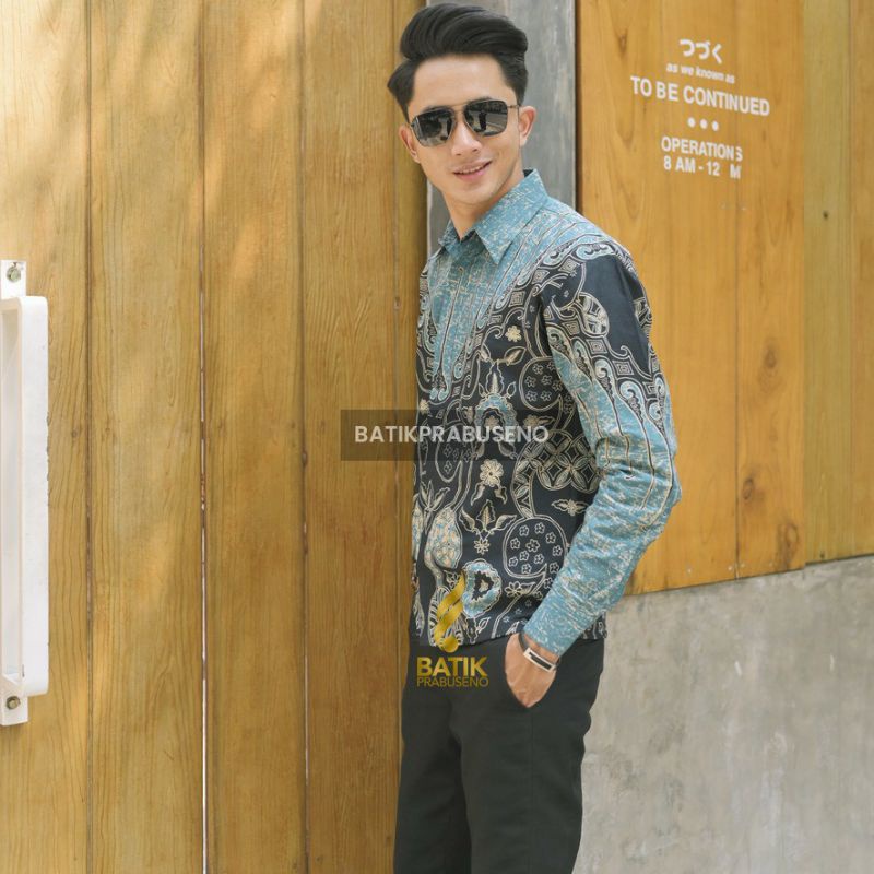 PRISAI KEMEJA BATIK PRIA LENGAN PANJANG SLIMFIT KATUN PRINTING HEM