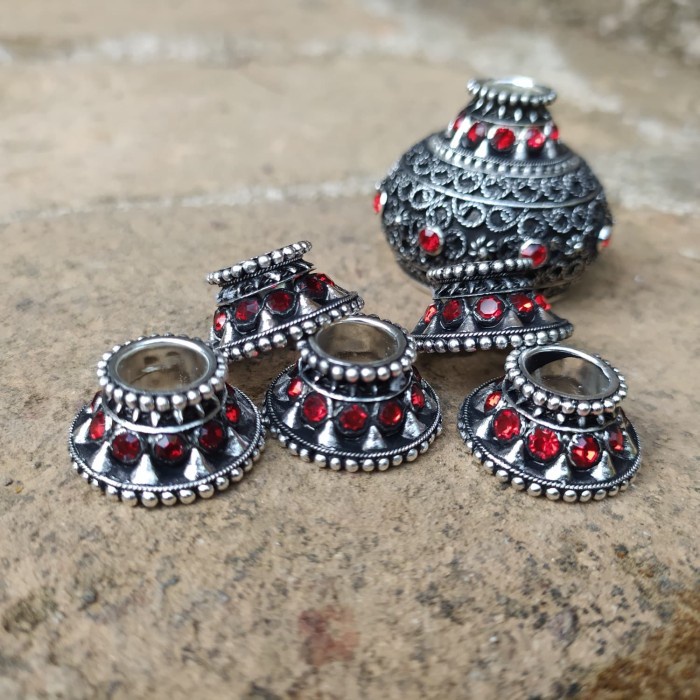 mendak keris