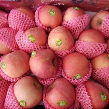 

Apel Fuji Mini Buah Segar Bandung