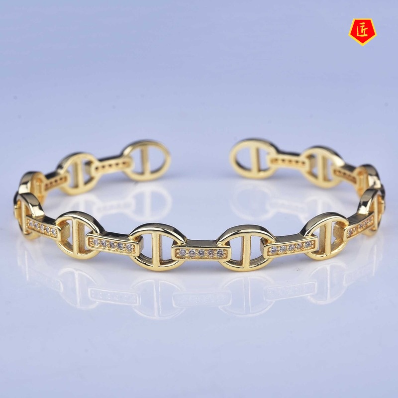 [Ready Stock]Fashion Exquisite Micro-Inlaid Diamond Pig Nose Bracelet