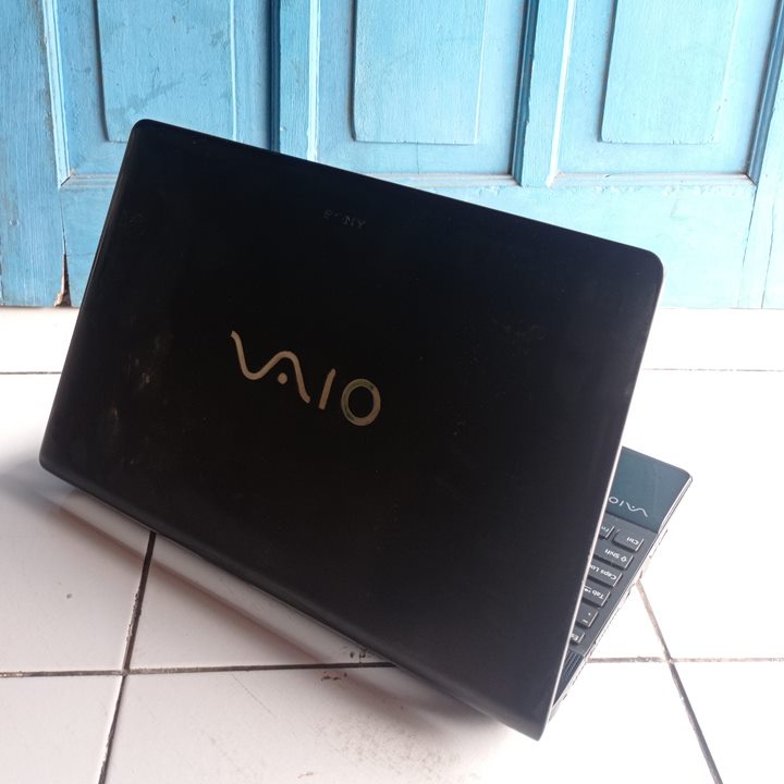 Sony PCG-6161N Hitam 16 inch RAM 2GB HDD 500GB Windows 7 Laptop Second