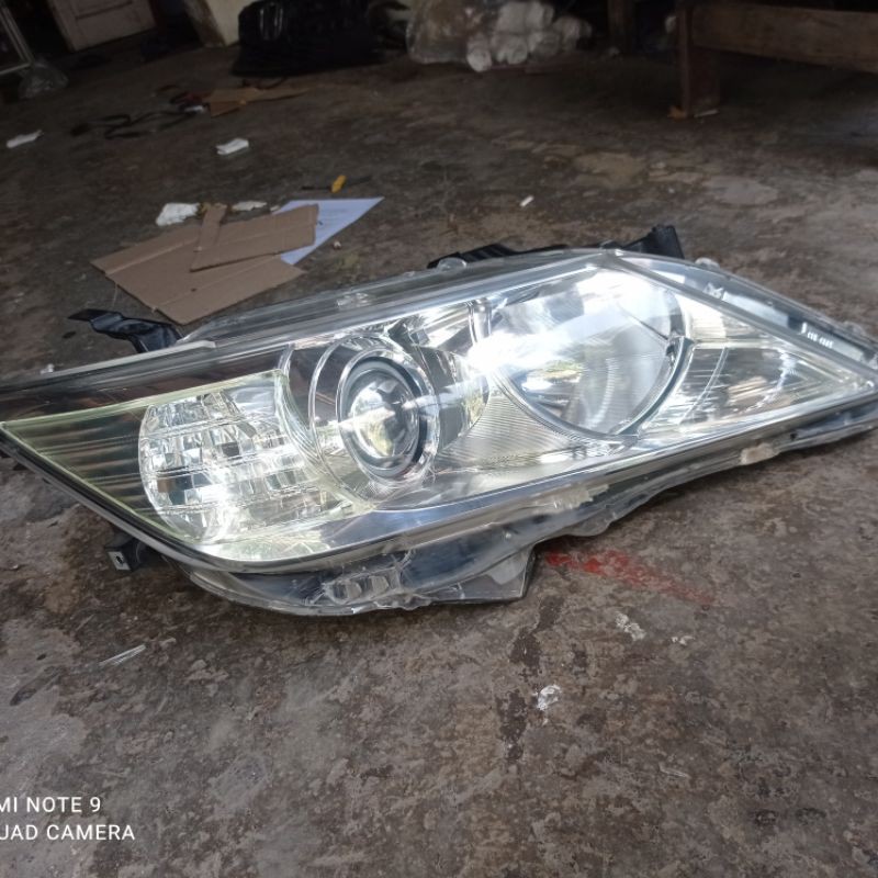 Headlamp lampu depan Camry 2012 kiri