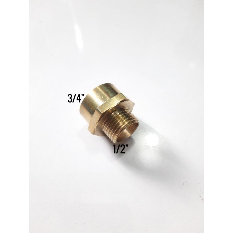 Sok kran pendek Drat dalam 3/4&quot; × Drat luar 1/2&quot; KUNINGAN