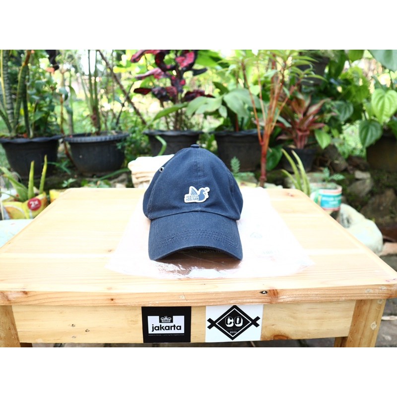 caps peaceful hooligan