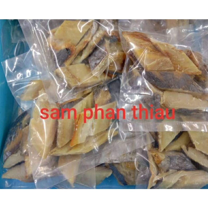 

ikan asin talang talang/ ikan asin sam pan tiau khas kalimantan