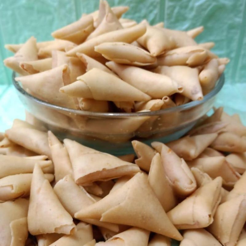 

samosa mini abon ebi pedas manis berat 250gr