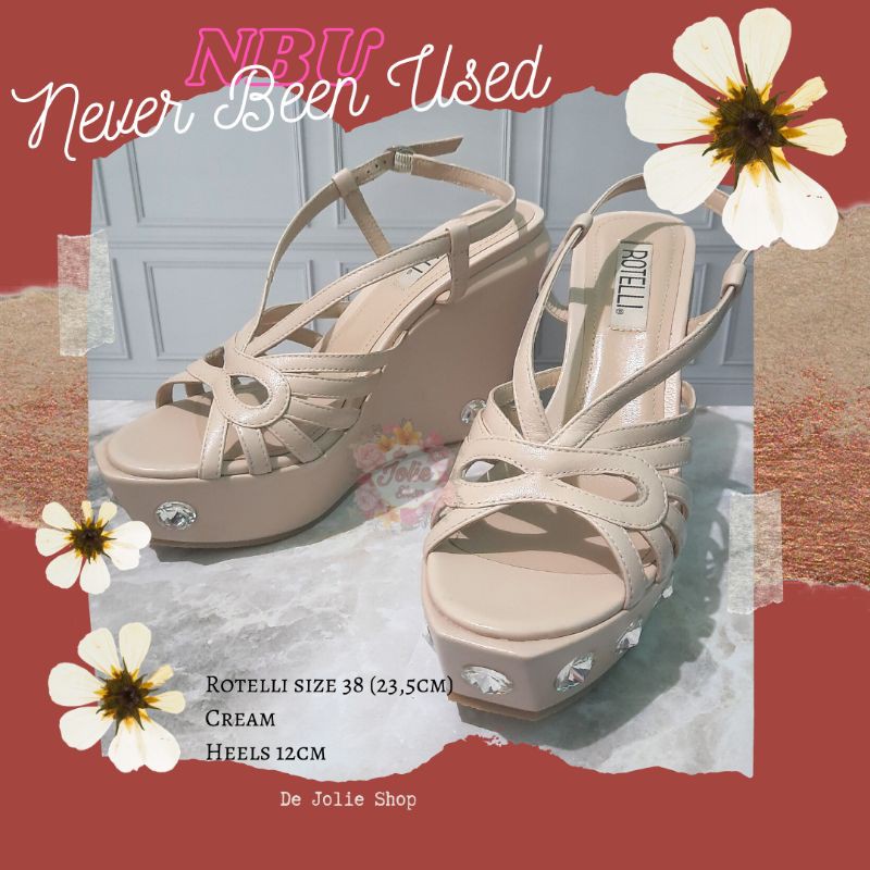 SOLD [NBU] Rotelli Wedges Sepatu Wanita Warna Cream
