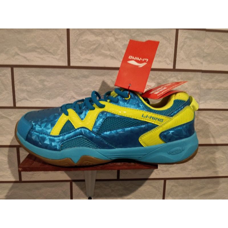 Obral Sepatu Badminton Lining Nano Murah