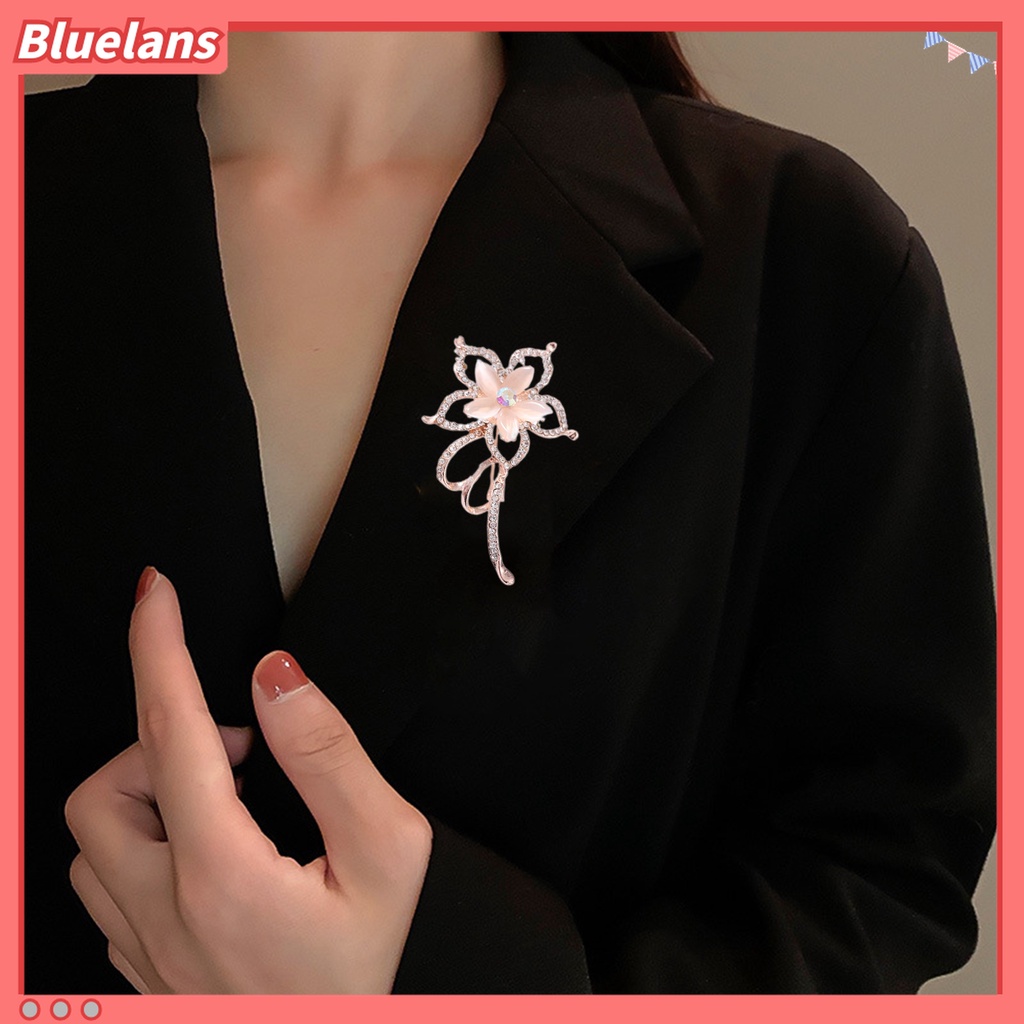 Bros Bentuk Bunga Aksen Berlian Imitasi Gaya Korea Untuk Dekorasi Pakaian