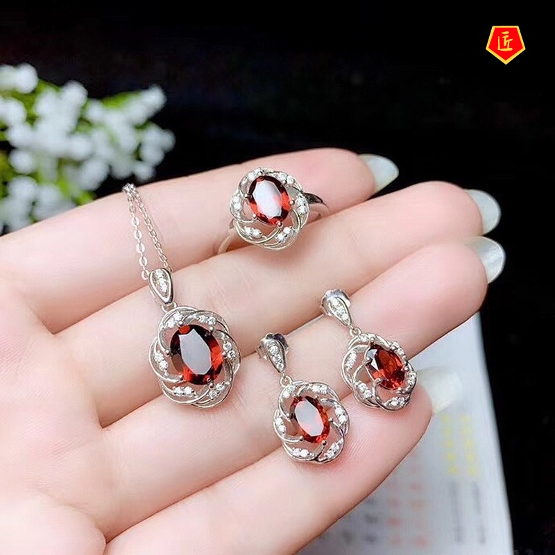 [Ready Stock]Natural Garnet Set Simple Fashion Rings Pendants Stud Earrings