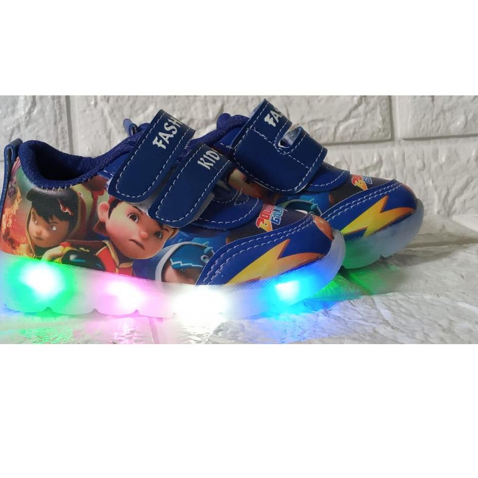Model Baru.. sepatu nyala anak laki laki BOBOIBOY lampu LED