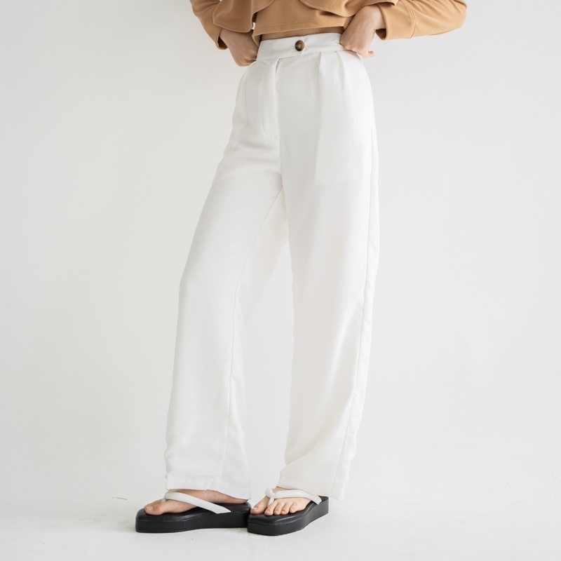 Beige Studio - Yve Pants / Celana Panjang High Waisted Cullote Wanita