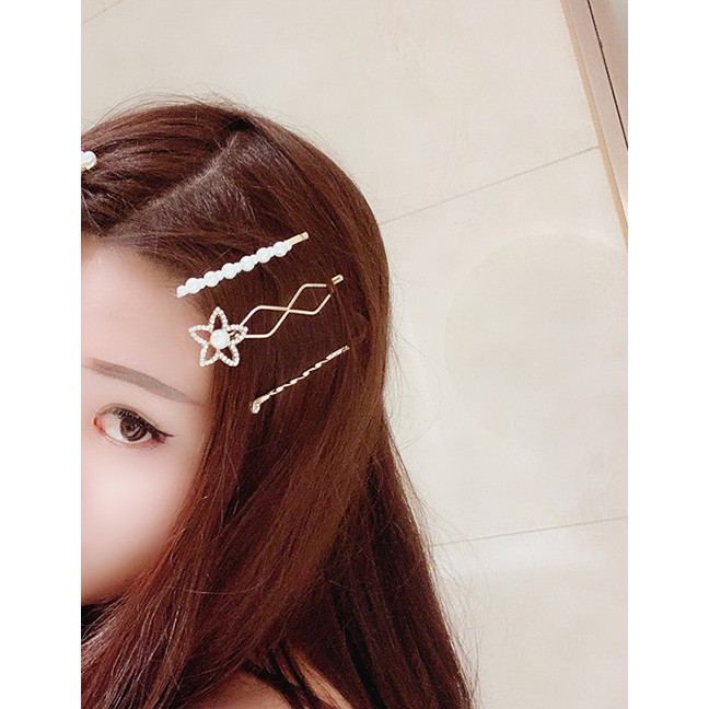 LRC Jepit Rambut Fashion Golden Five-pointed Star Pearl Hairpin F57354