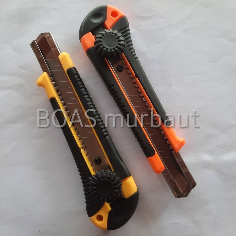 

Vico Cutter gagang karet putar