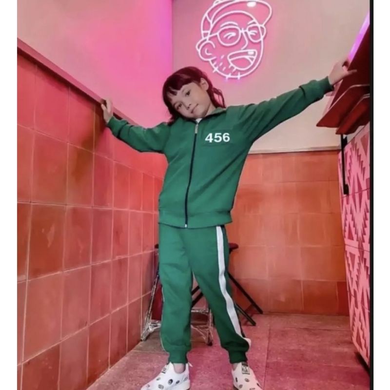SETELAN ANAK LAKI LAKI/SETELAN SQUID GAME/LENGAN PANJANG /CELANA PANJANG/BAJU OLAH RAGA ANAK/UNTUK USIA 3 TAHUN - 8 TAHUN/COD