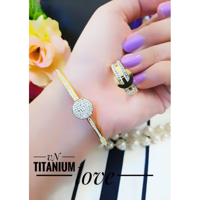 titanium satu set