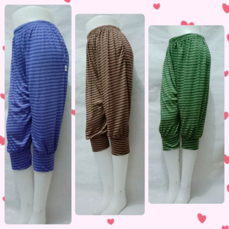 Celana/Celamis 3/4 Alladin Kerut Besar Salur Jumbo