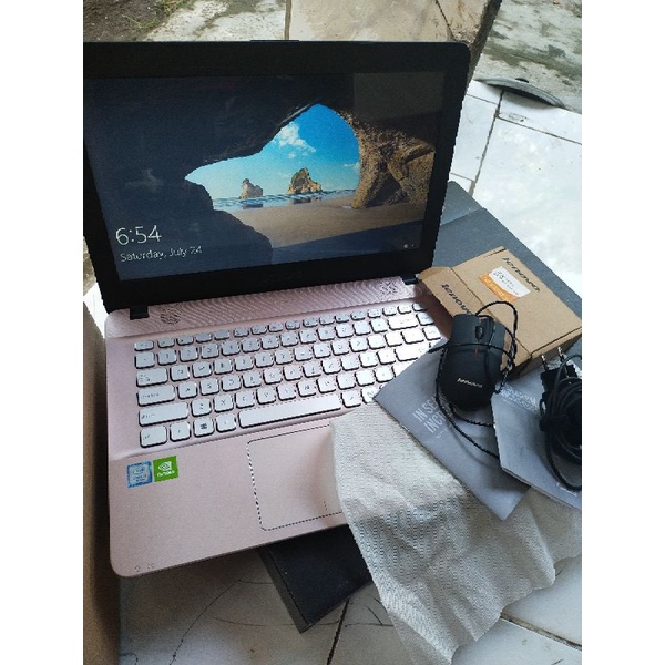 LAPTOP ASUS X441U nvidia mx110 seri terbaru SSD core i3 GEN7 FULSHET