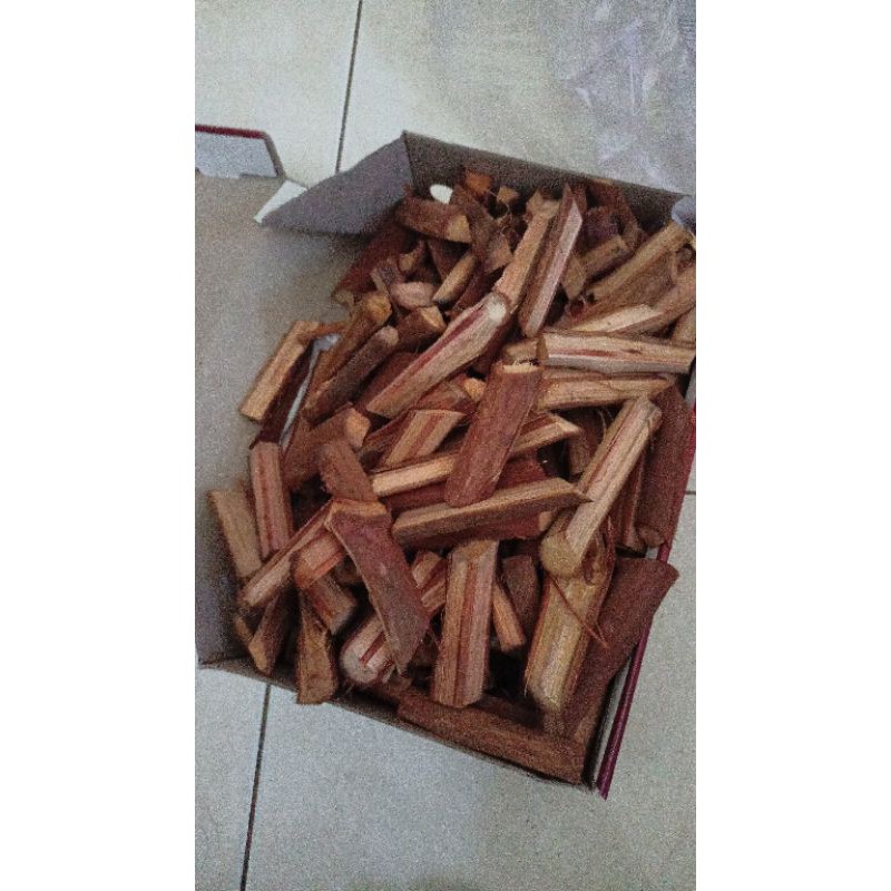 Kayu/Akar Bajakah Asli