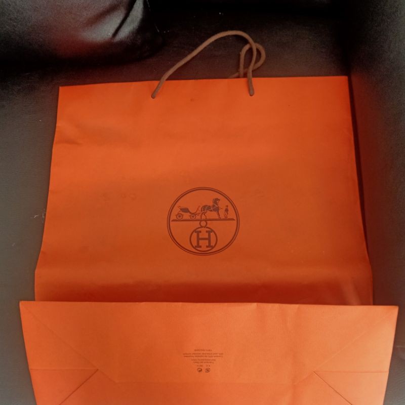 

paperbag Hermes authentic