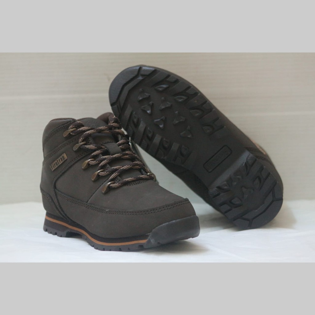 Sepatu Boot Ukuran anak size 28 sampai 34  merk Firetrap  Original