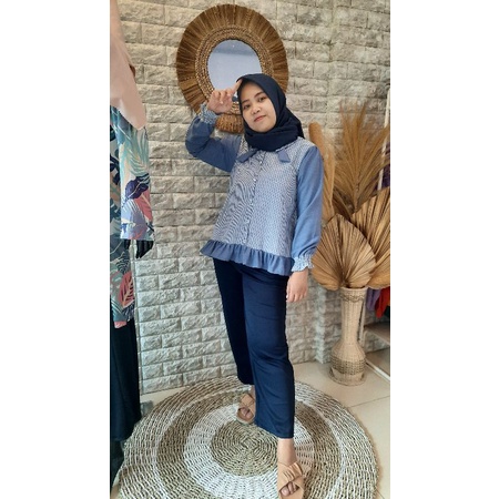 Top Atasan Blouse Yarndyed