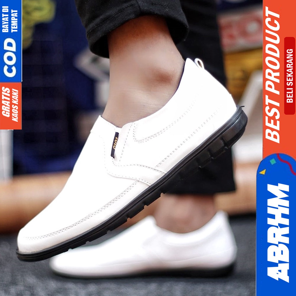 Abrhm Kaijin - Sepatu Slip On Pria Casual Hitam