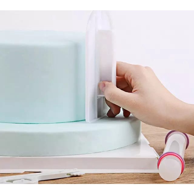 smoother polisher pemoles perata kue adonan butter cream dan fondant / Cake Smoother Alat Penghalus Dekorasi Kue Tart Polisher Icing Fondant / Plastic Cake Smoother Polisher Tools