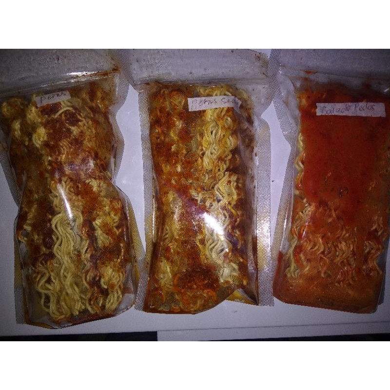 

Mie keriting 100gr/mie kribo/mie kriuk/mie kremes bumbu basah glabed aneka rasa 100gr