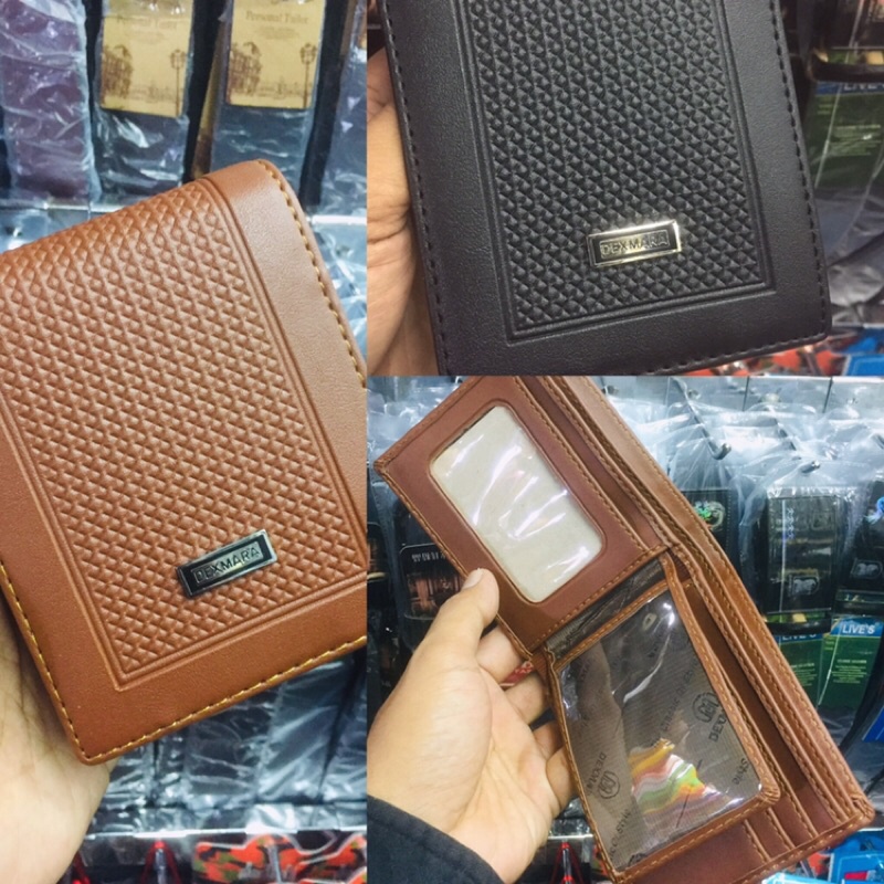 Anton Hilmanto X Dexmara dompet lipat dua bahan kulit sintetis lokal motif embos full logo #dompet #dompetlipat #dompetlokal #dompetpria #dompetcowok