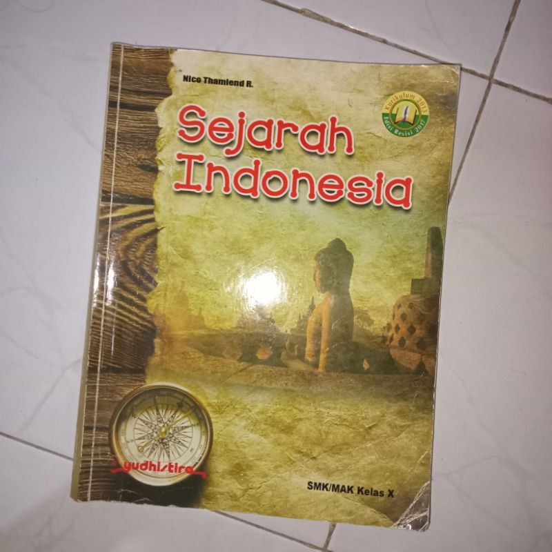 preloved buku sejarah indonesia akuntansi dasar etika profesi yudhistira bekas kelas 10 SMK/MAK