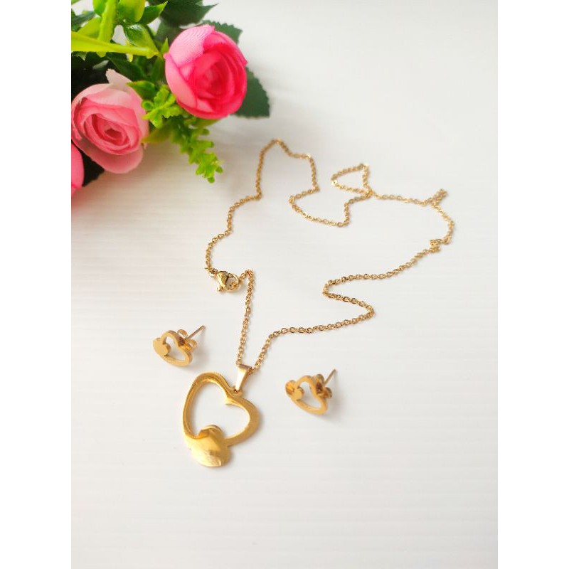Kalung Set Anting Titanium Import10