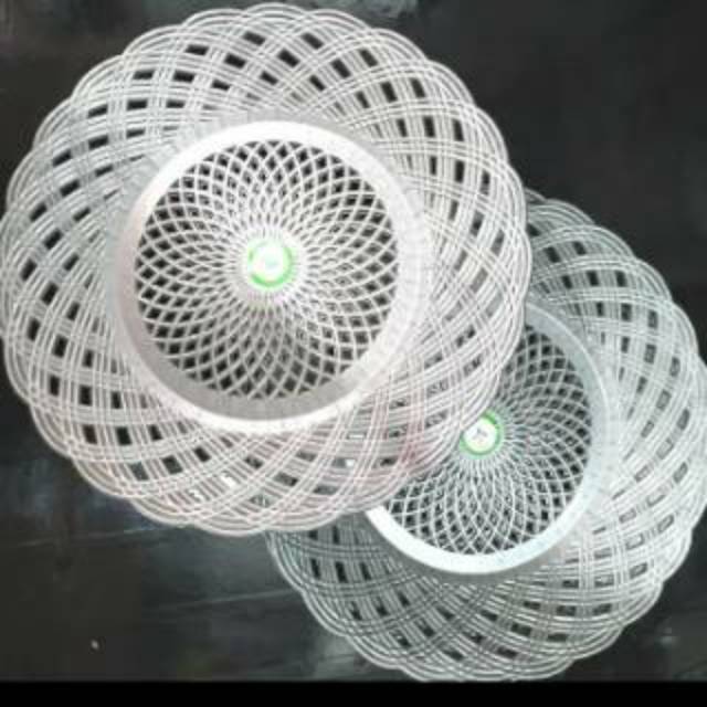 Piring lidi anyam plastik isi per 12pcs / 1 lusin