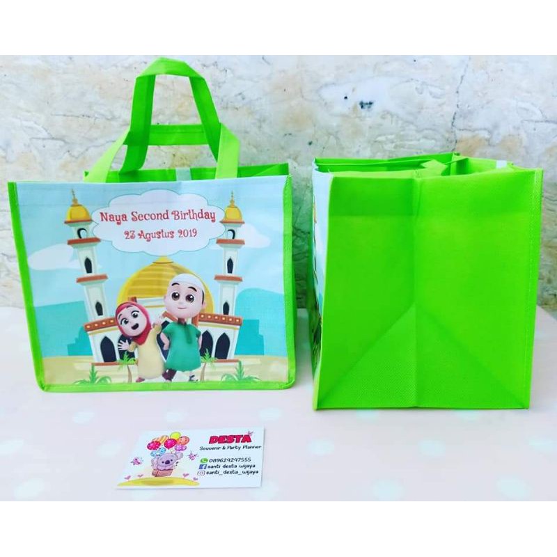 

tas ultah UK 25x20x25
