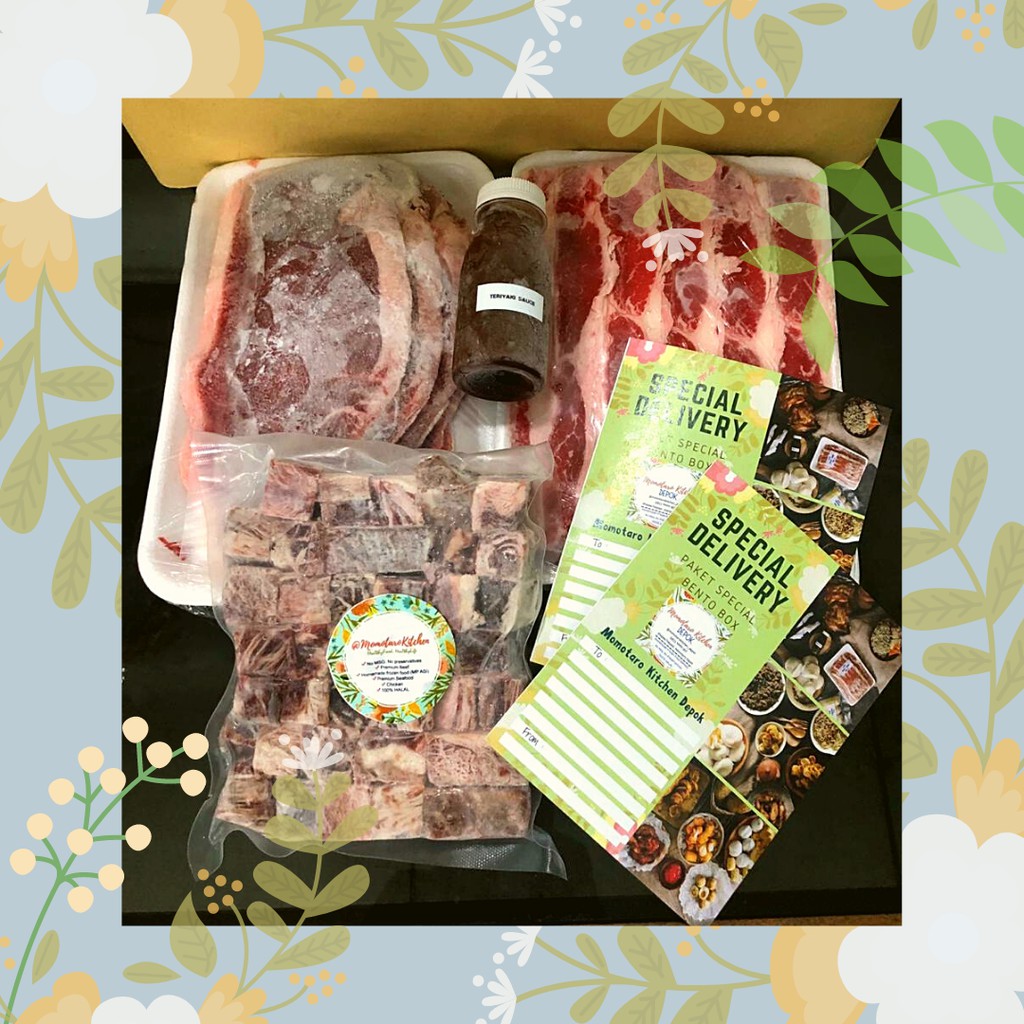 

Paket Bento Box A Gift Hampers Parcel Momotaro Depok