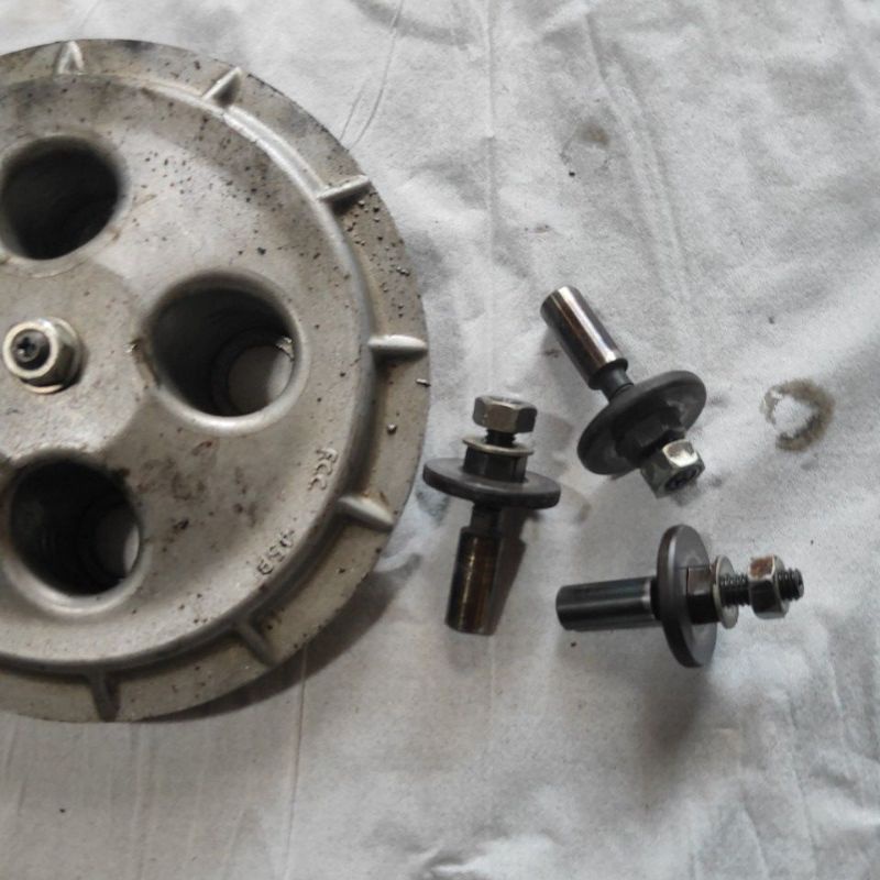 stud stut mangkok kopling byson vixion r15