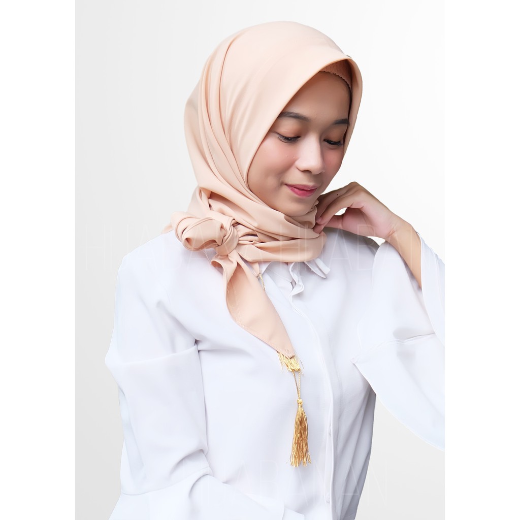 Hijab Instan Square Instan Azara Tassel Jilbab Instan Segiempat Segitiga Instan