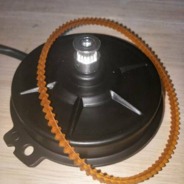 Dinamo DC + Pulley + Tali Van Belt