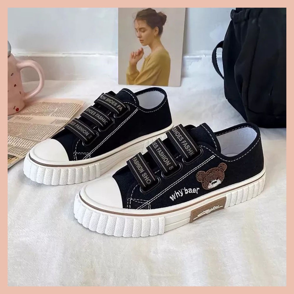 Sepatu Korean Style Why Bear Boyscode Fashion Tali Karet Hitam Putih / Sepatu Sneakers Canvas Wanita / Sepatu Kets Wanita