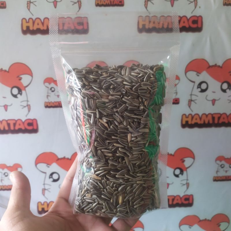 KUACI HITAM SANGRAI 250GR CAMILAN HAMSTER/GERBIL/PENGERAT