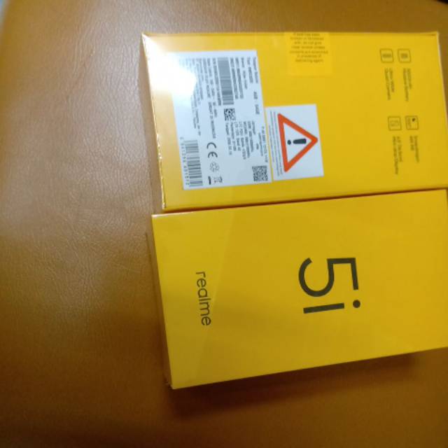 Hp Real me 5i 4/64 Grs resmi