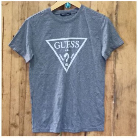 T-shirt Guess second