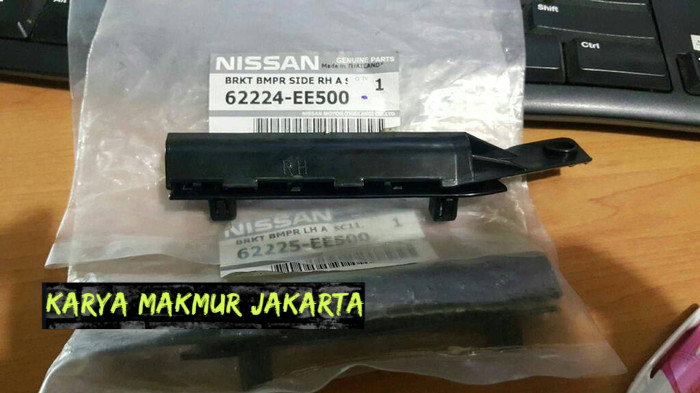 bracket bumper depan latio original 62224/5-EE500