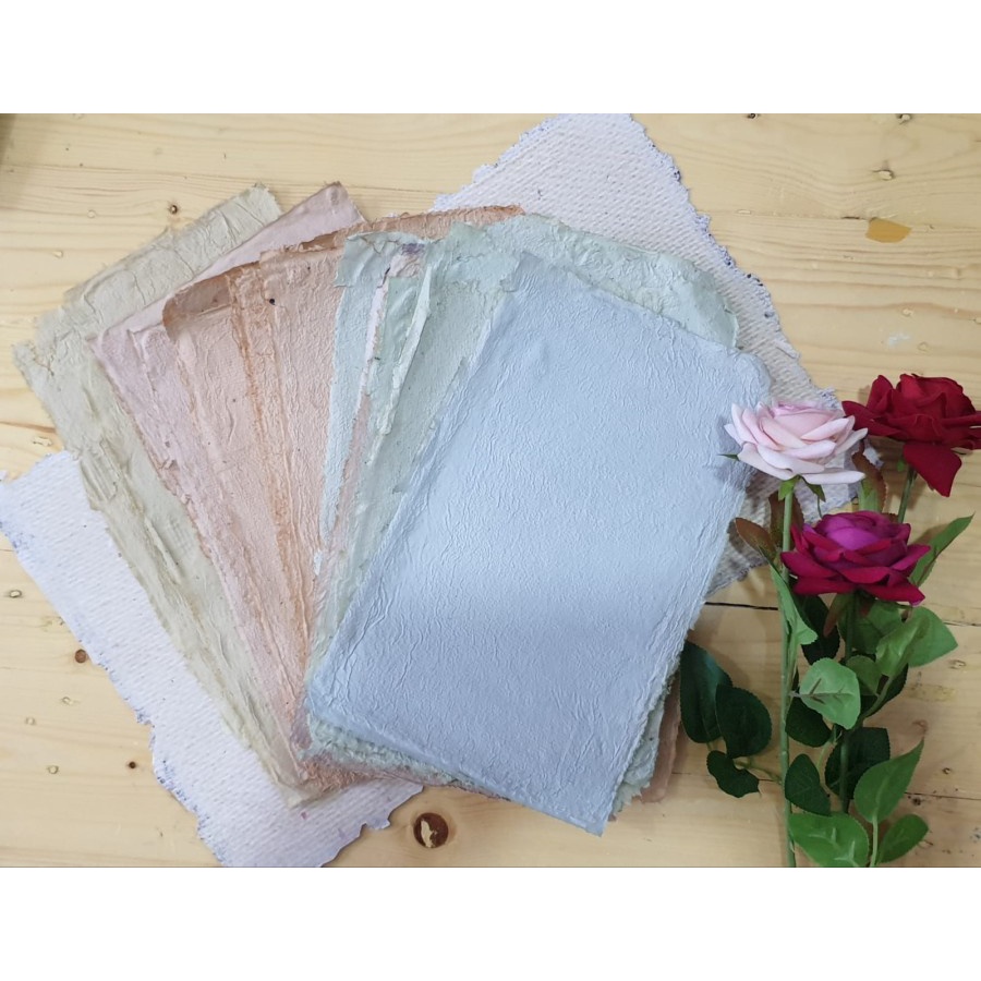 

Colorful Recycled Paper - Kertas Daur Ulang Alami Berwarna