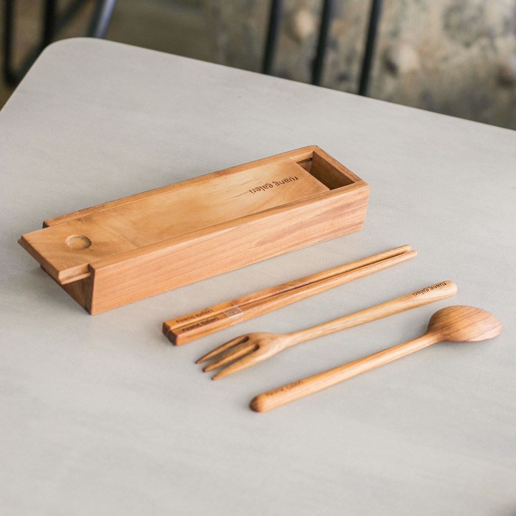 Ruang Galeri - Box Alat Makan - Kayu Solid